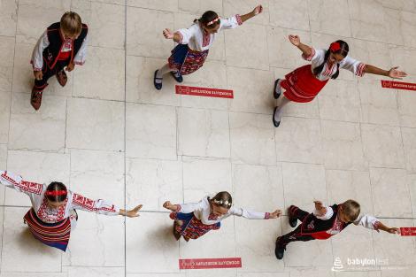 Bulharské pásmo písní a tanců