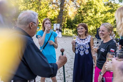 Stopy Elišky Rejčky stále živé / výstava v Arnoldově vile