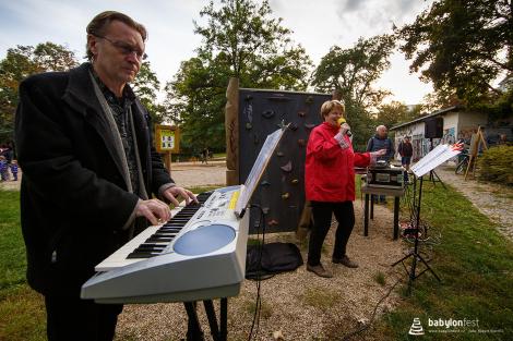 Zahájení festivalu a sázení stromů národů