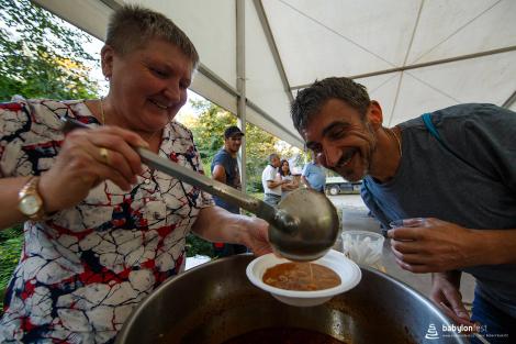 Sázení stromů národů