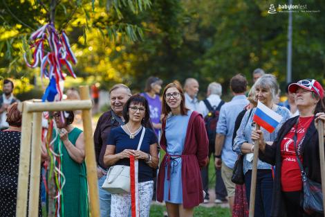 Sázení stromů národů