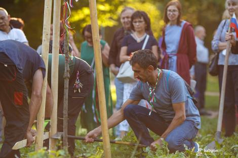 Sázení stromů národů