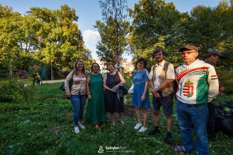 Sázení stromů národů