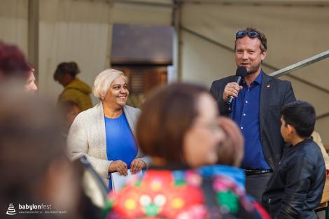 Zahájení festivalu a sázení stromů národů