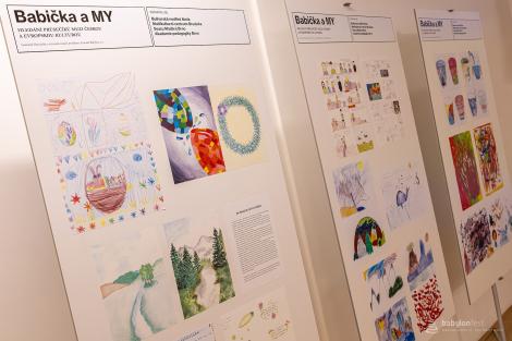 Babička a my / výstava