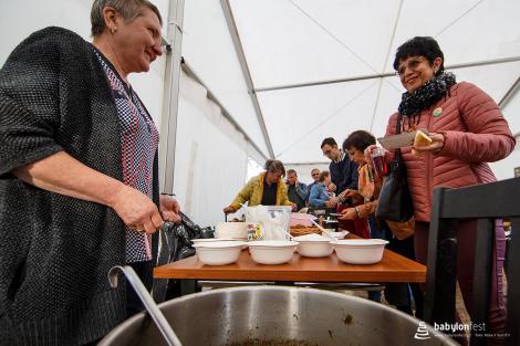 Zahájení festivalu a sázení stromů národů