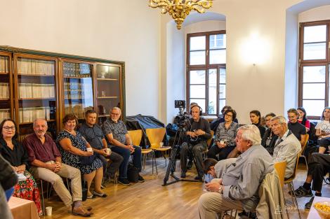 ŽIJEME ZDE SPOLEČNĚ