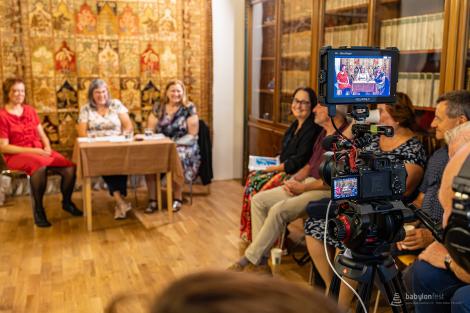 ŽIJEME ZDE SPOLEČNĚ