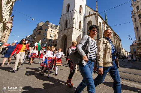 Babylon pod Špilberkem – průvod