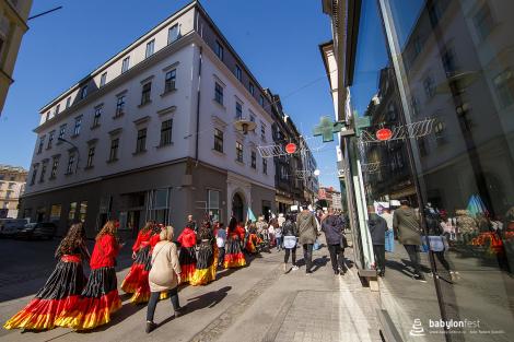 Babylon pod Špilberkem – průvod