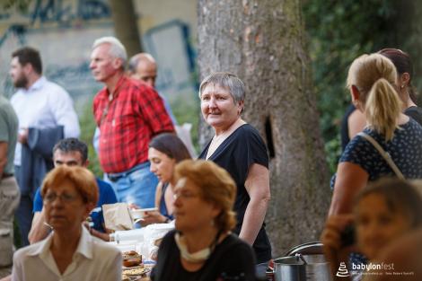 Zahájení festivalu a sázení stromů národů