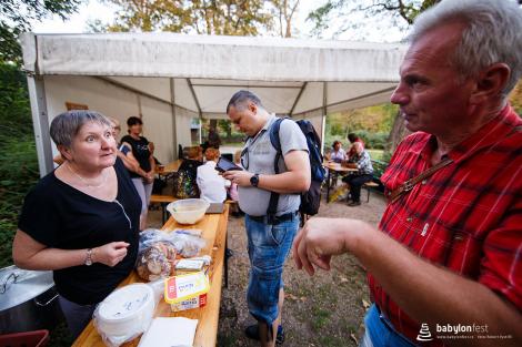 Zahájení festivalu a sázení stromů národů