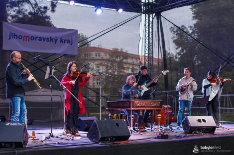 Cimbal Classic a Martha & Tena Elefteriadu