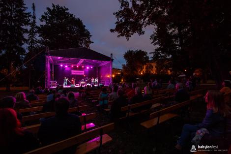 Cimbal Classic a Martha & Tena Elefteriadu