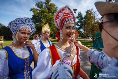 Babylon pod Špilberkem – průvod
