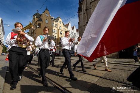 Babylon pod Špilberkem – průvod