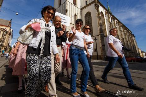 Babylon pod Špilberkem – průvod