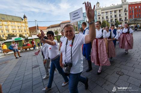 Babylon pod Špilberkem – průvod