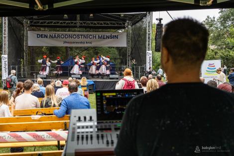 DEN NÁRODNOSTNÍCH MENŠIN JMK