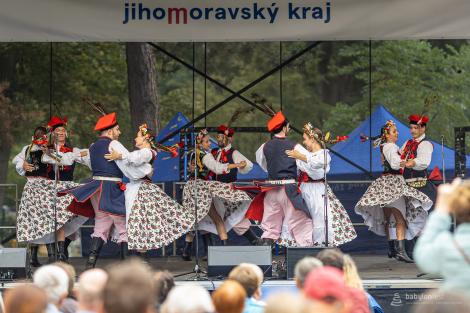 DEN NÁRODNOSTNÍCH MENŠIN JMK