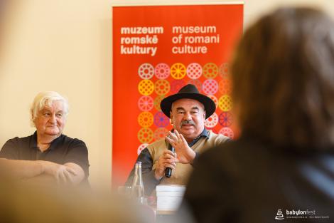 Hudebně – literární (pod) večer