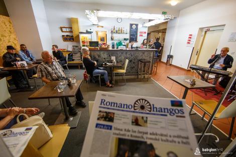 Hudebně – literární (pod) večer