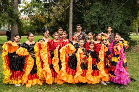 DEN NÁRODNOSTNÍCH MENŠIN JMK