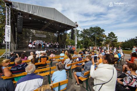 Babylon pod Špilberkem – Moravské náměstí