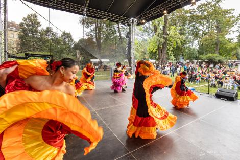 DEN NÁRODNOSTNÍCH MENŠIN JMK