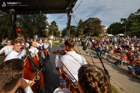 Babylon pod Špilberkem – Moravské náměstí