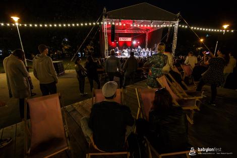 Rozhlasový Big Band Gustava Broma a zpěvačka Zuzana Gamboa