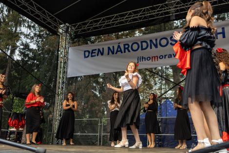 DEN NÁRODNOSTNÍCH MENŠIN JMK