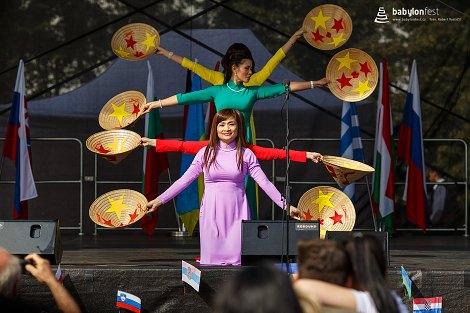 Babylon pod Špilberkem – Moravské náměstí