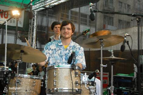 Tam tam Orchestra a Tam Tam Batucada – Babylonfest pro Divadelní svět, Divadelní svět pro Babylonfest