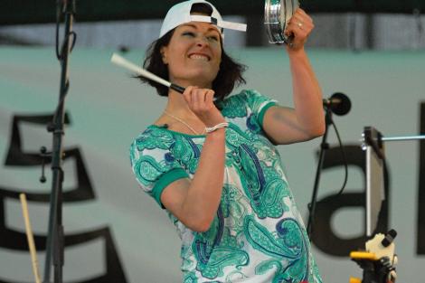 Tam tam Orchestra a Tam Tam Batucada – Babylonfest pro Divadelní svět, Divadelní svět pro Babylonfest