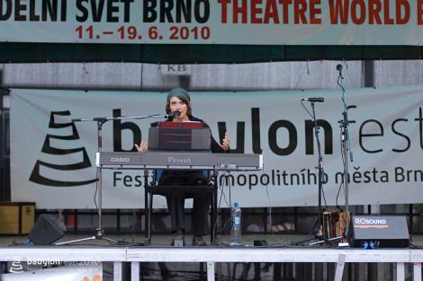 Terezie Palková – Babylonfest pro Divadelní svět, Divadelní svět pro Babylonfest