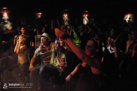 Pannonia Alstars Ska Orchestra – Babylonfest pro Divadelní svět, Divadelní svět pro Babylonfest