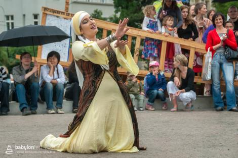 Babylonfest – den druhý – Rahat Lukum