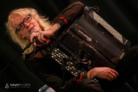 Pollonus Jazz Band s akordeonistou Aliaksandrem Yasinskim