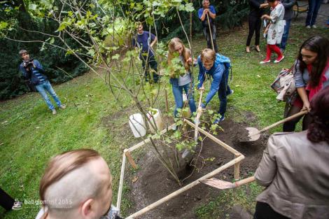 Stromy národů – slavnostní vysazení národních stromů Poláků a Ukrajinců.