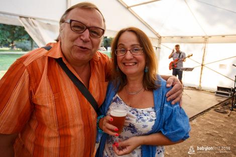 Slavnostní vysazení národních stromů Vietnamců a Rusínů v brněnském parku Lužánky