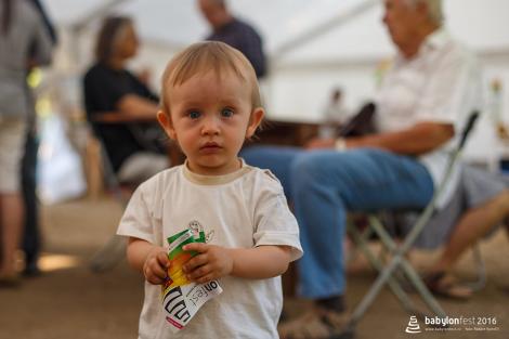 Slavnostní vysazení národních stromů Vietnamců a Rusínů v brněnském parku Lužánky