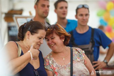 Slavnostní vysazení národních stromů Vietnamců a Rusínů v brněnském parku Lužánky