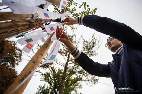 Zahájení festivalu a Stromy národů