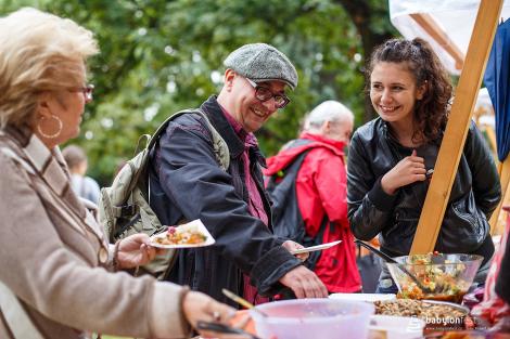 Zahájení festivalu a Stromy národů