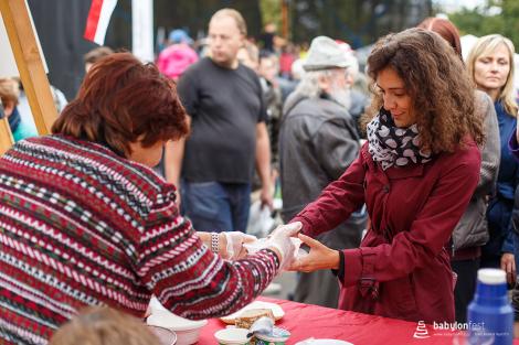 Folklor minorit a babylon chutí