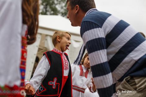 Folklor minorit a babylon chutí