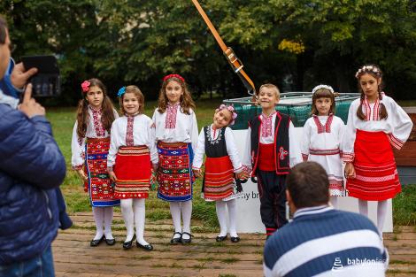 Folklor minorit a babylon chutí