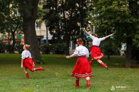 Folklor minorit a babylon chutí