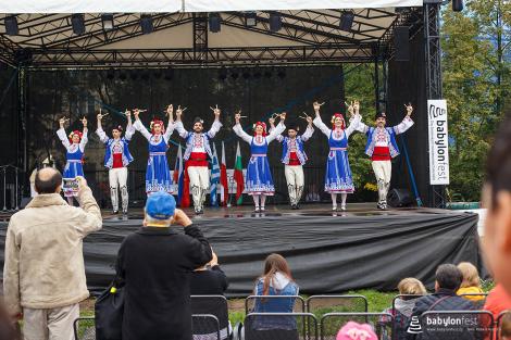 Folklor minorit a babylon chutí